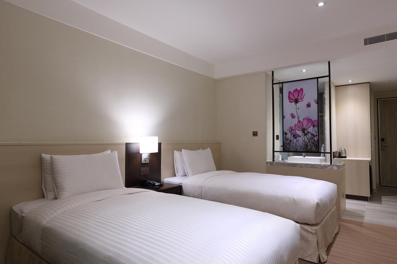 Full Kind Hotel Hualien Exterior foto