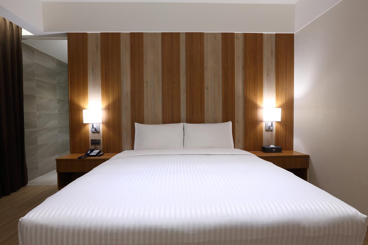 Full Kind Hotel Hualien Exterior foto